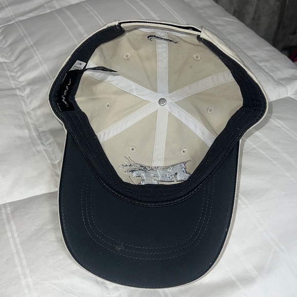 MTSU Nike Golf Khaki 6th Man Baseball Hat - Picture 7 of 7